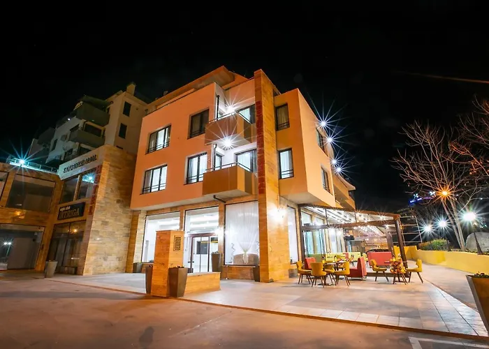 андон ангелов Хотел