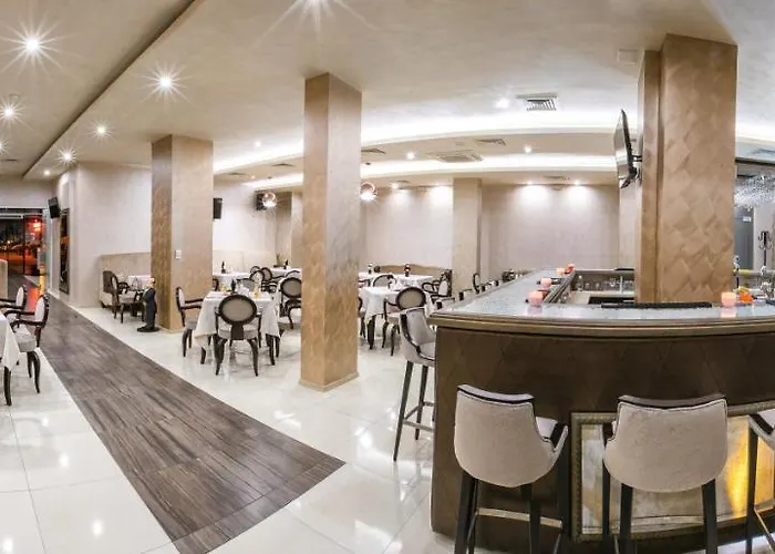 андон ангелов Хотел Сандански